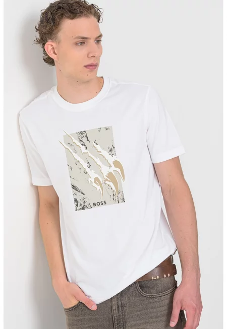 Тениска с овално деколте и графика