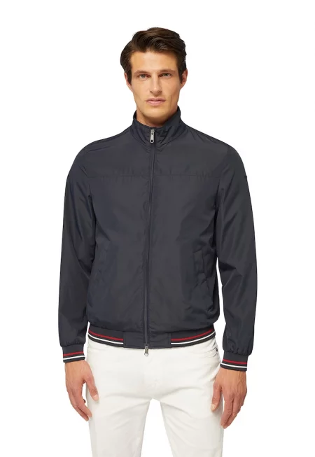 Яке бомбър с ниска яка