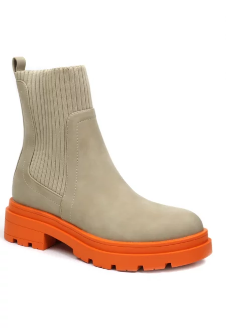 Дамски боти  Бежов - Бежов