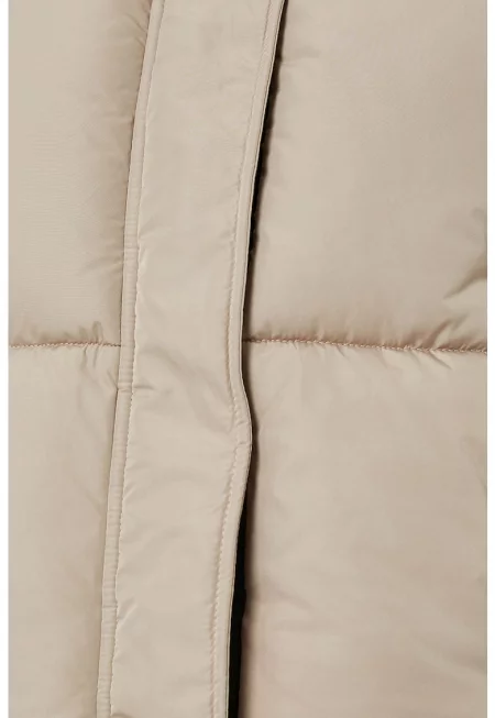 Капитонирано зимно яке с вата