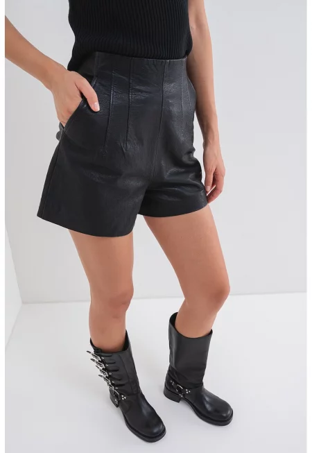 Къс кожен панталон с висока талия - Черен