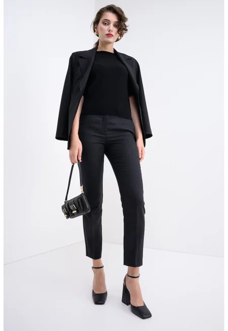 Кашмирен пуловер с овално деколте - Черен