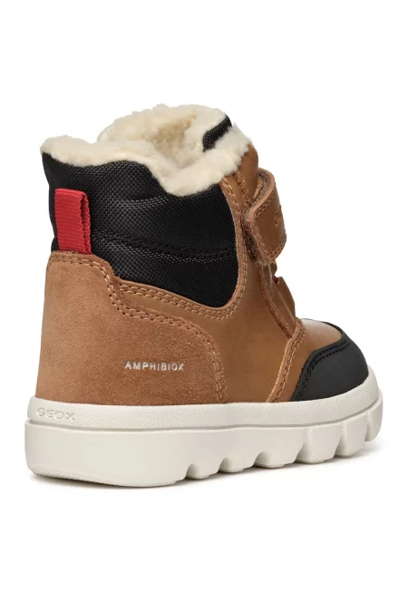 Непромокаеми боти с велкро и велур