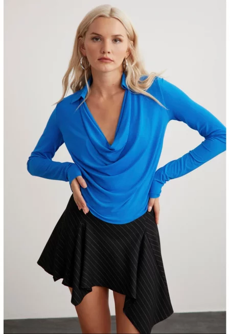 Разкроена къса пола на райе - Черен