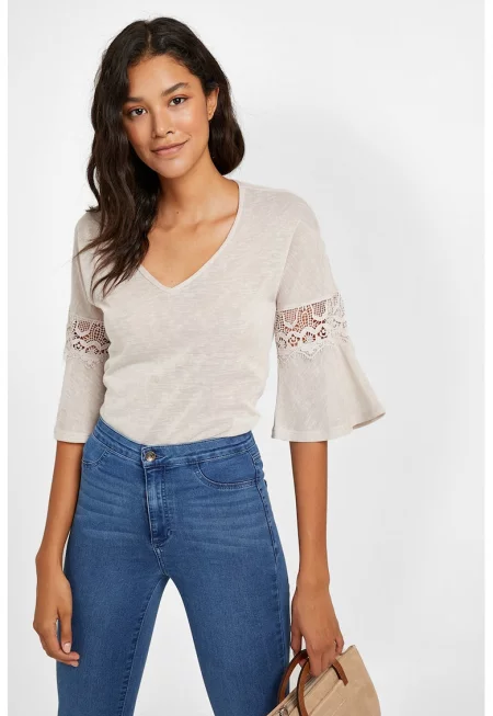 Шпиц блуза с разкроени 3/4 ръкави