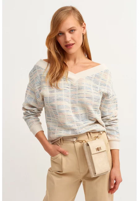 Суитшърт с шпиц