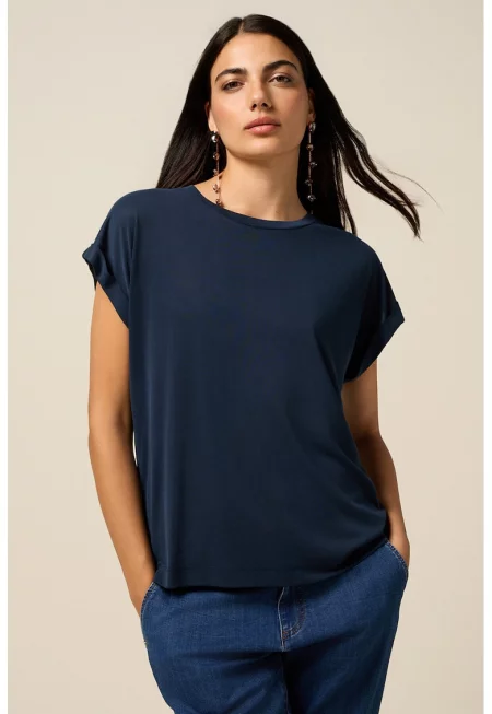 Тениска с модал с навити ръкави