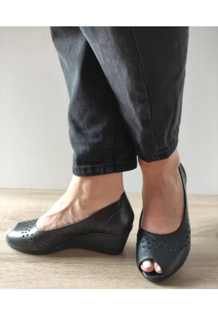 Дамски обувки