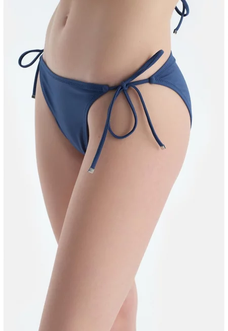 Едноцветен долен бански