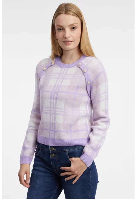 Кариран пуловер с овално деколте