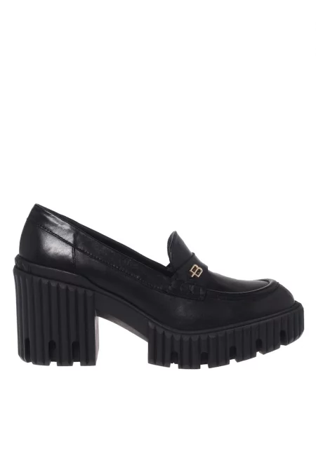 Кожени мокасини с масивен ток - Черен