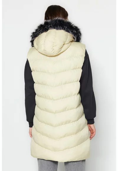 Непромокаем елек с качулка