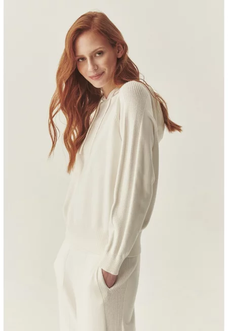 Пуловер с качулка и ръкави реглан - Мръснобял