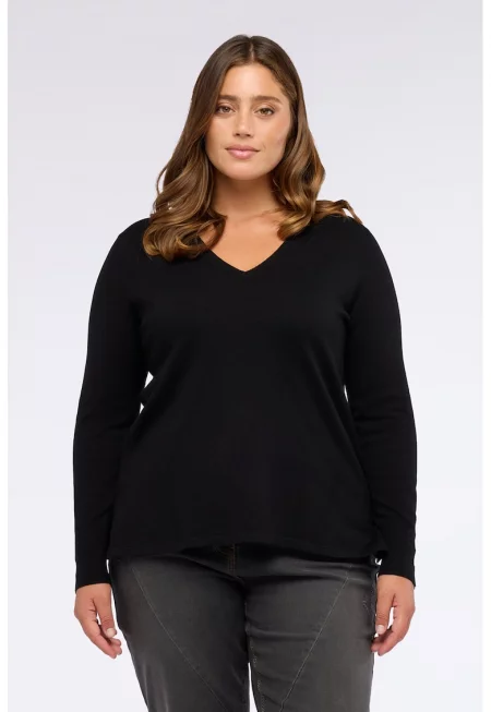 Шпиц пуловер с цепка встрани на подгъва