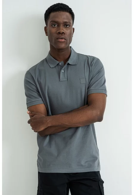 Слим тениска Passenger с яка - Tъмносив