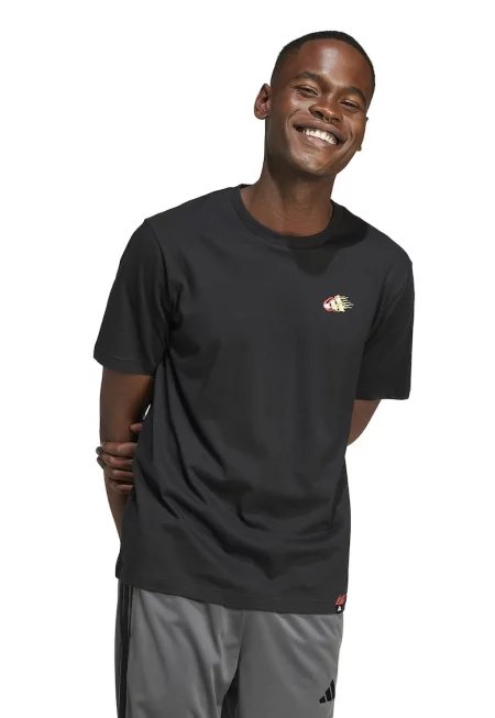 Тениска с овално деколте