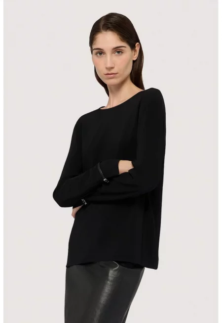 Блуза с токи - Черен