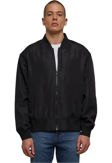 Бомбър яке с еластични маншети