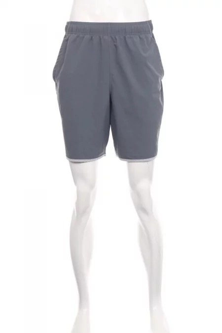 Дрехи Къси панталони UNDER ARMOUR