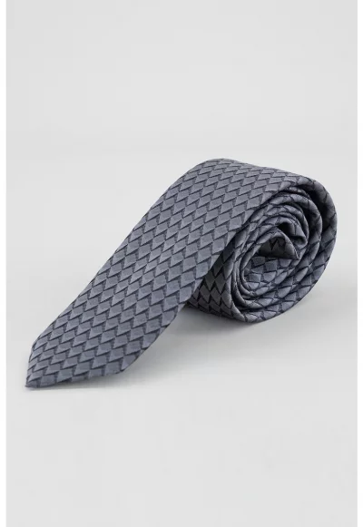 Копринена вратовръзка с шарки