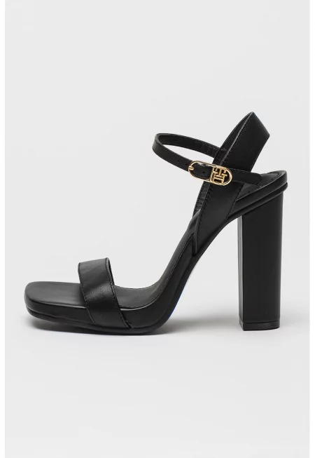 Кожени сандали с висок ток - Черен