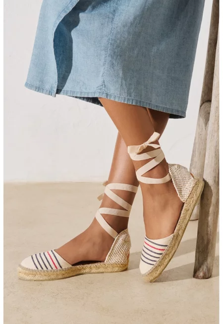 Памучни еспадрили с увит дизайн - Червен/Крем/Тъмносин