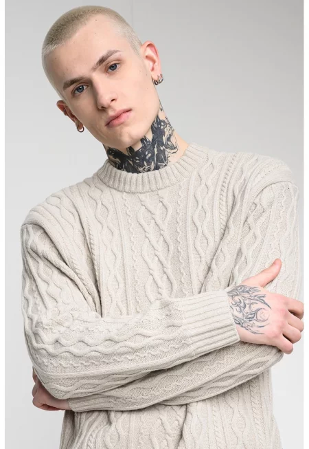 Плетен пуловер с овално деколте - Светло бежово