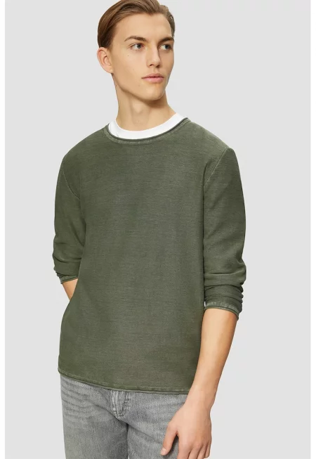 Пуловер със стандартна кройка