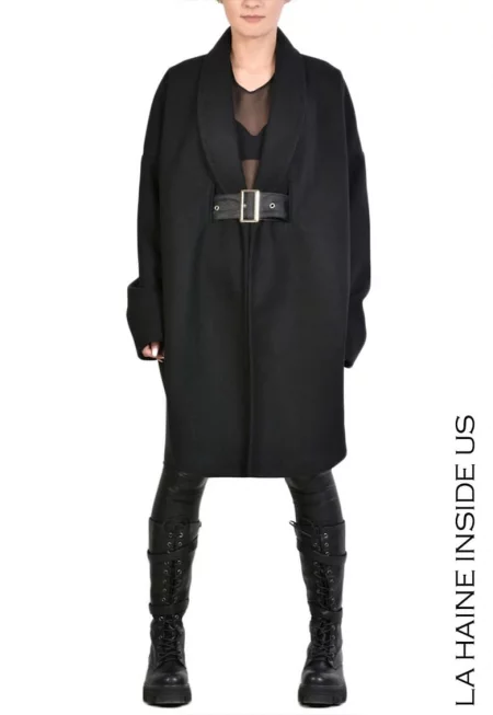 Асиметрично - уголемено палто от подплатено платно - свалящ се колан - Черен