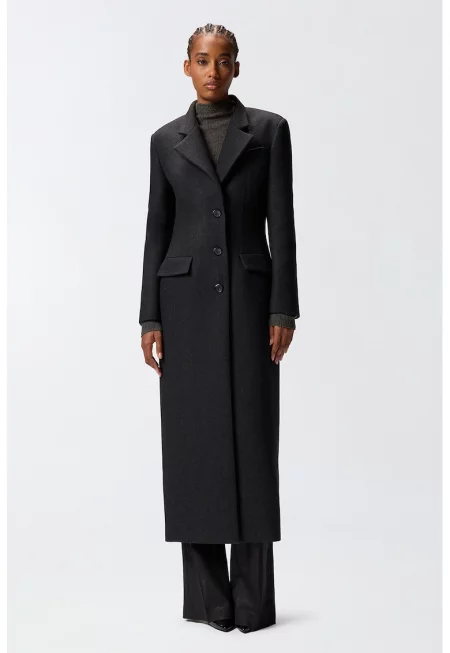 Дълго палто с вълна и копчета