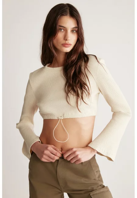 Къса блуза с памук с овално деколте - Светло бежово