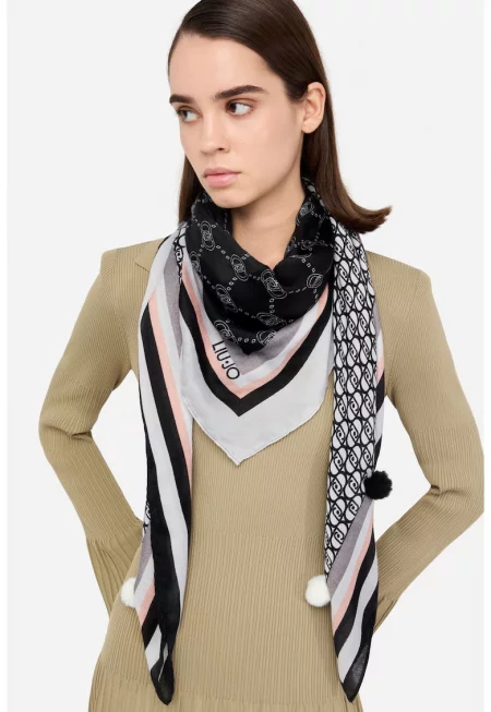 Шал с десен и помпони - Черен/Мръснобял