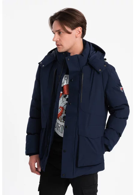 Зимно яке с качулка и джобове встрани