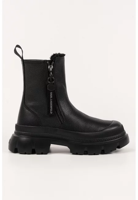 Боти от кожа и еко кожа