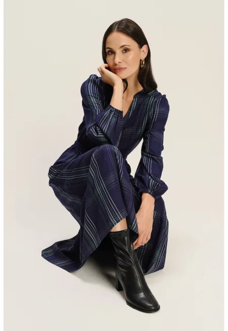 Дълга шпиц рокля - Бял/Ултрамарин синьо