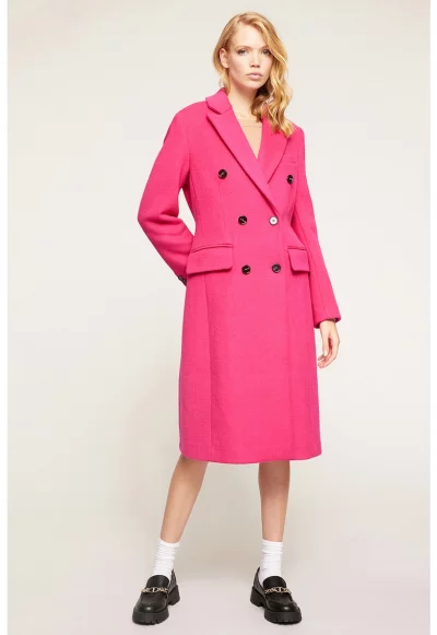 Палто с вълна и двуредно закопчаване