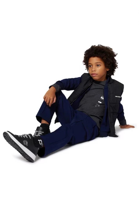 Подплатен елек с пришито лого