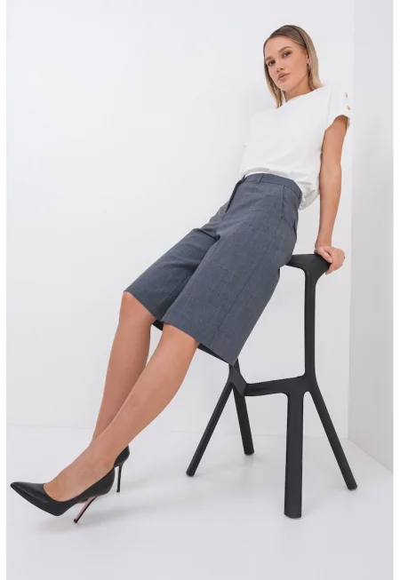 Широк къс панталон с вълна