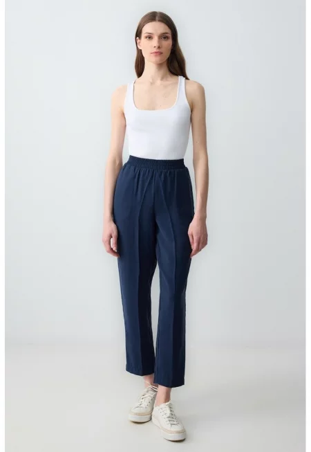 Скъсен панталон с модал - Тъмносин