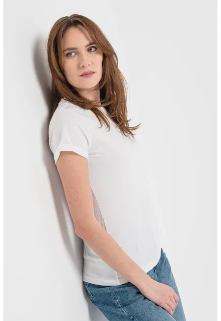 Тениска по тялото - Бял