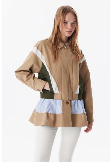 Яке с цип с подгъв пеплум