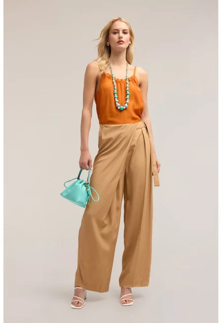 Застъпен панталон с широк крачол - Бледооранжев