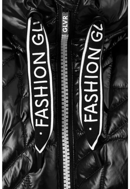 Зимно яке с качулка и джобове встрани