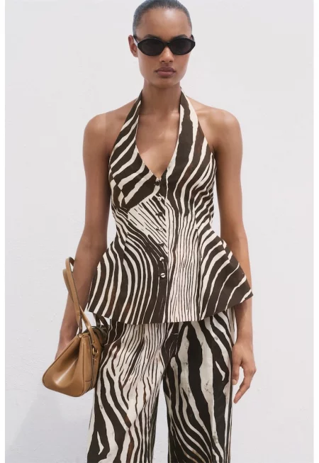 Десениран шпиц елек с лен