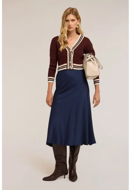 Къса жилетка с шпиц