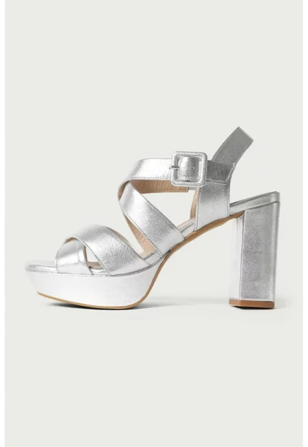 Кожени сандали с масивен ток - Сребрист