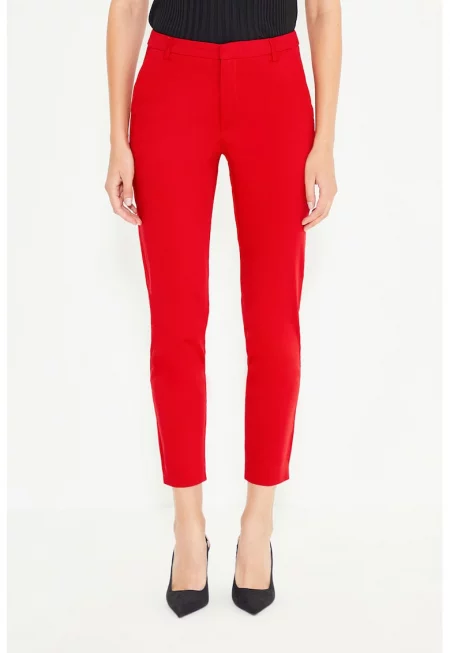 Панталон над глезена със скосени встрани - Червен