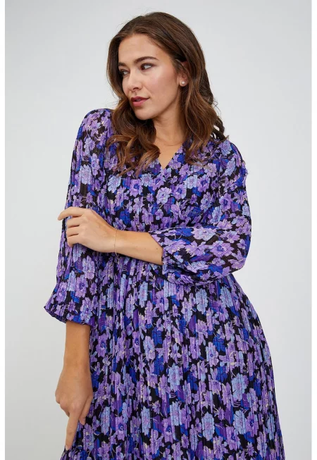 Плисирана рокля