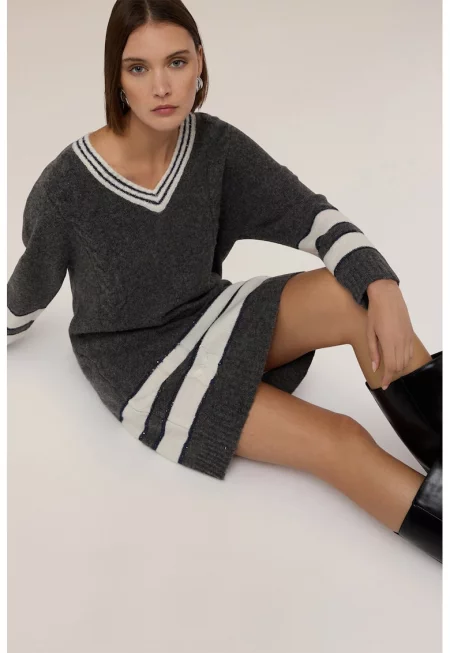 Шпиж рокля-пуловер