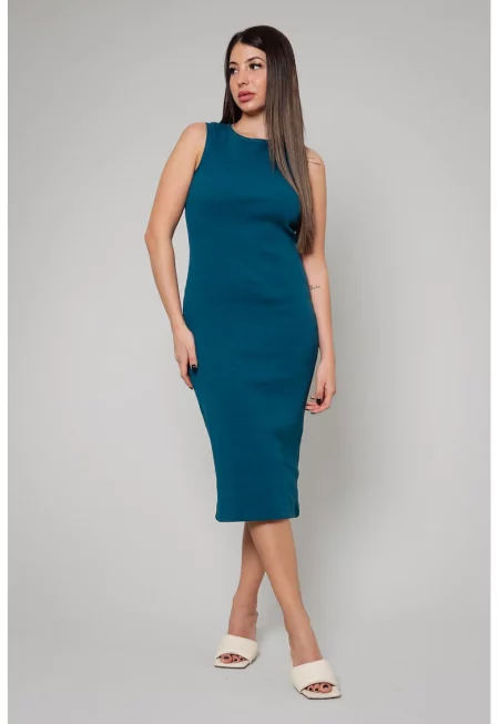 Вталена рокля